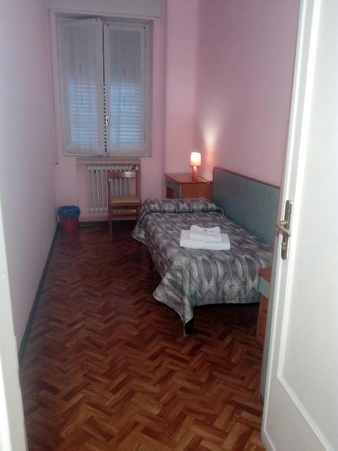 B&B Silvano โบโลญญา ภายนอก รูปภาพ